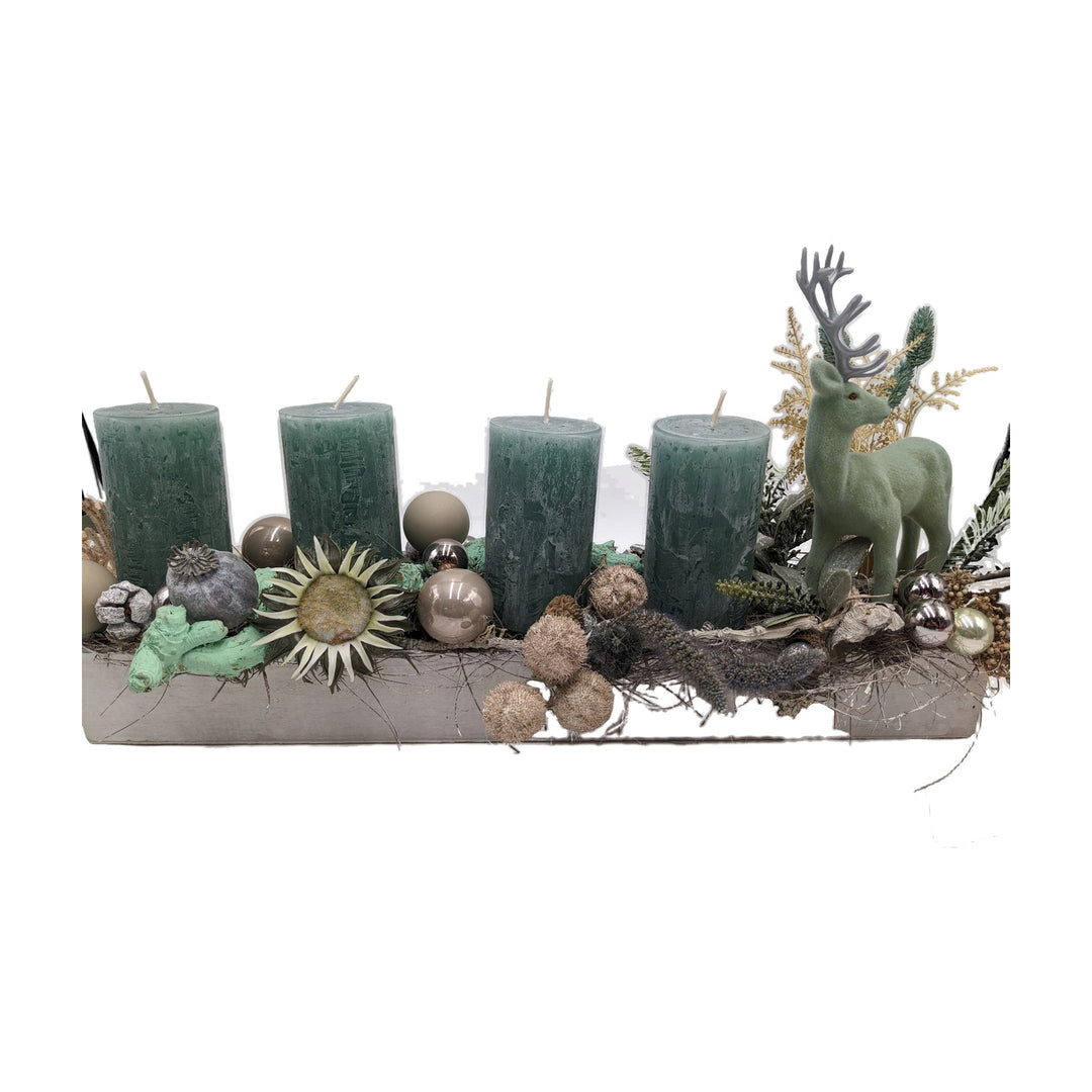 Freigestellt Adventsgesteck Hirsch Mohnkapsel Kugeln mint salbei