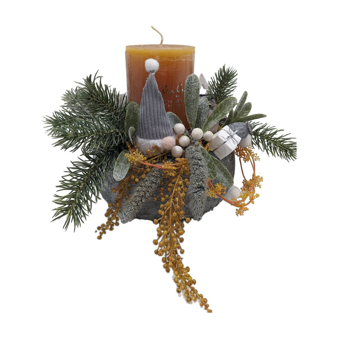 Freigestellt Wintergesteck Wichtel Mohnkapseln Geschenk curry grau