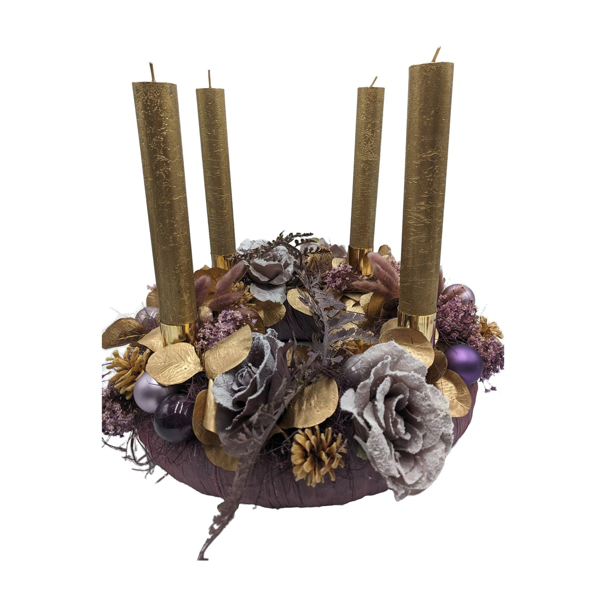 Freigestellt Adventsgesteck Adventskranz Rosen Kugeln Zapfen flieder gold