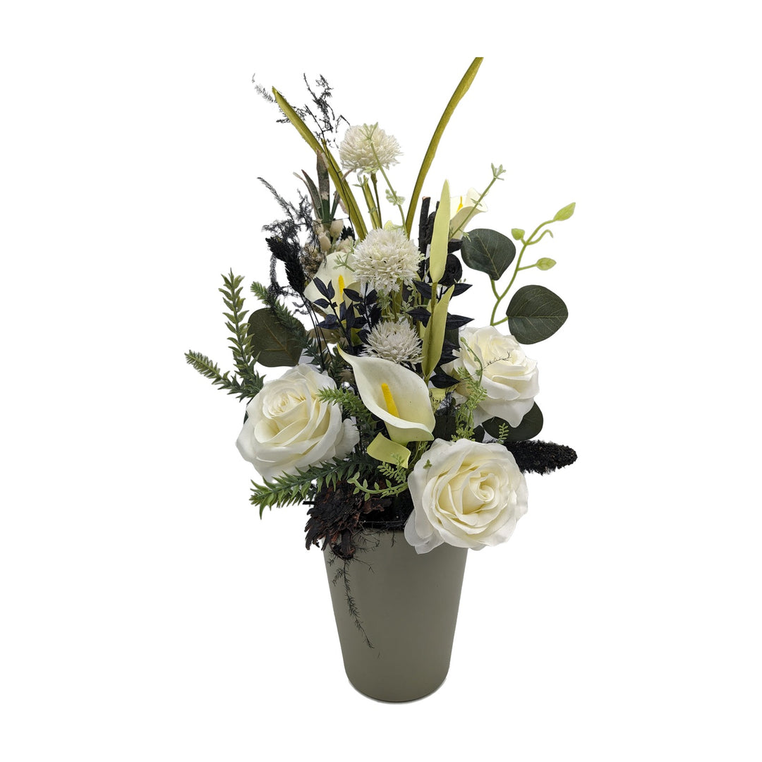 Freigestellt Sommergesteck Rosen Callas Eukalyptus weiß schwarz