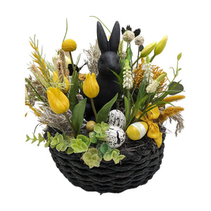Freigestellt Ostergesteck Hase Tulpen Craspedia Eier gelb schwarz