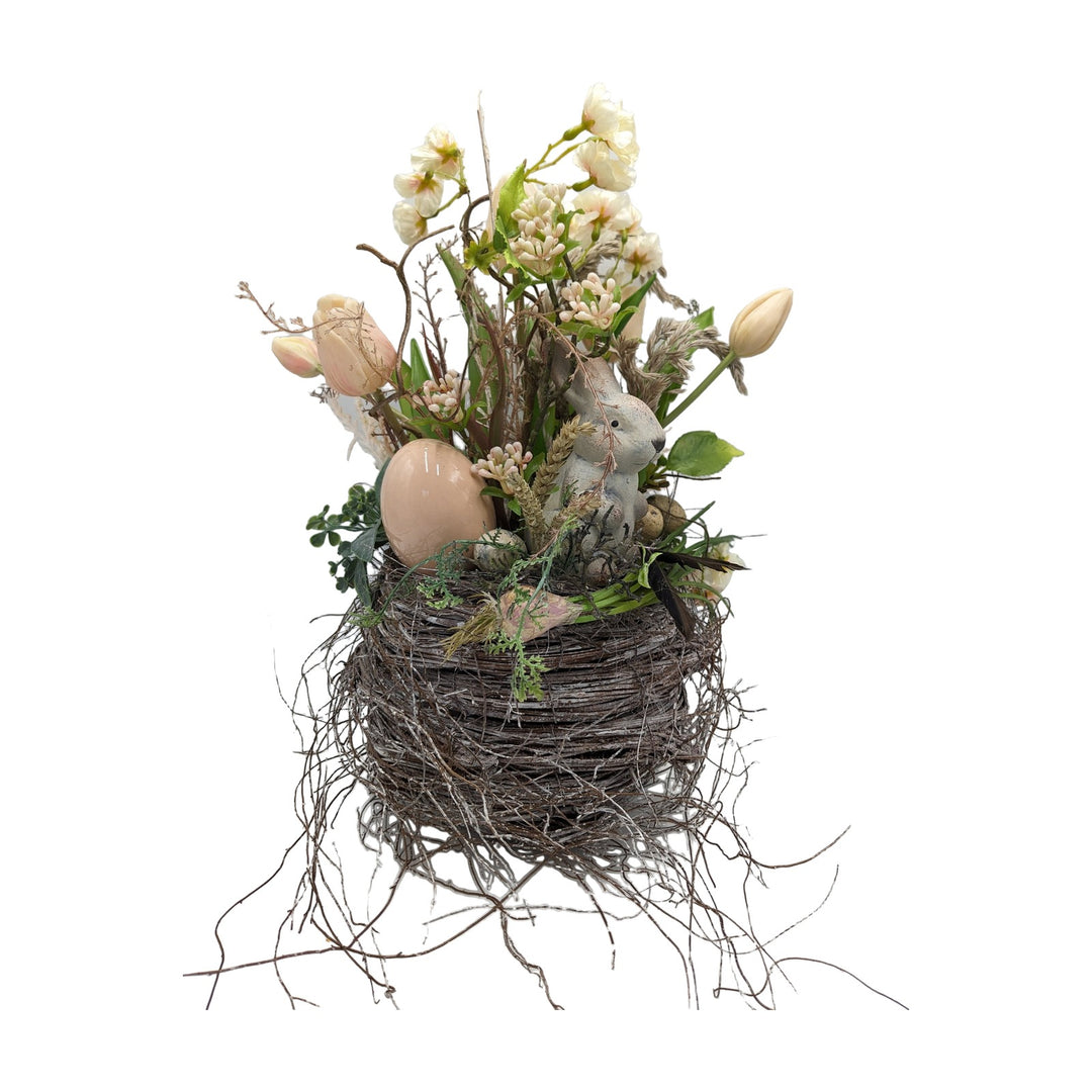 Freigestellt Ostergesteck Hase Tulpen Kirschblüten apricot creme im Nest