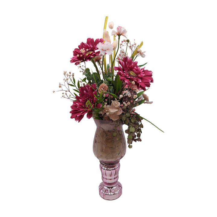Freigestellt Sommergesteck Gerbera Zapfen Schleierkraut rosa pink