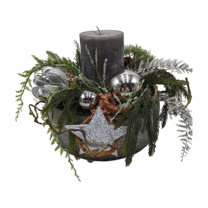 Freigestellt Weihnachtsgesteck Kerze Kugel Stern grau silber