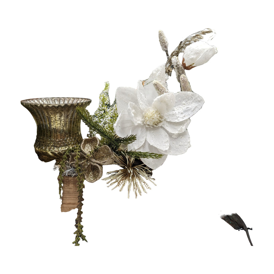 Freigestellt Weihnachtsgesteck Magnolie Teelicht Kugel Stern weiß natur