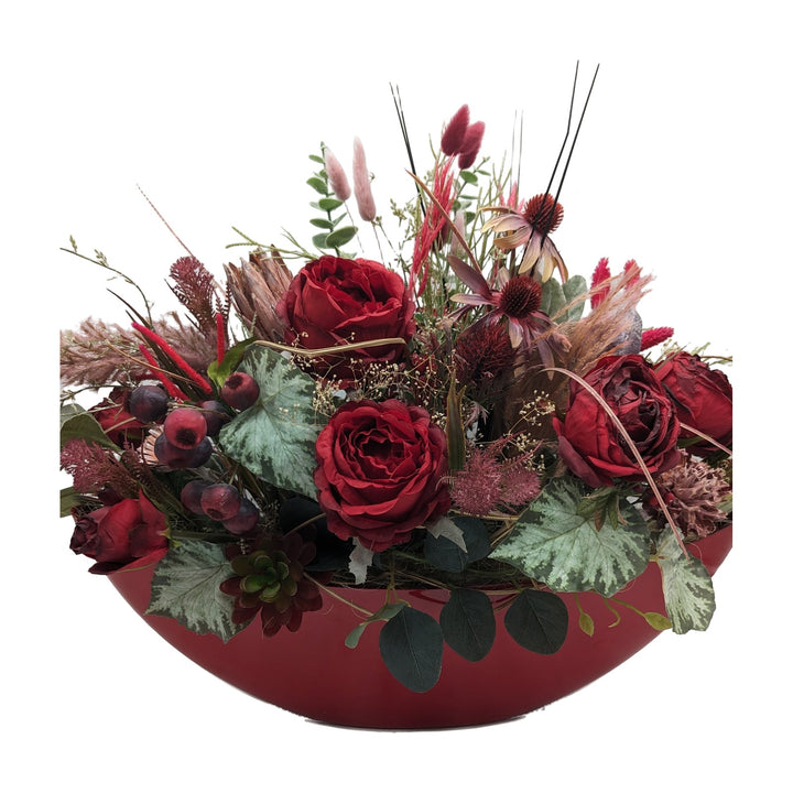 Freigestellt Sommergesteck Rosen Sonnenhut Beeren rot in roter Schale