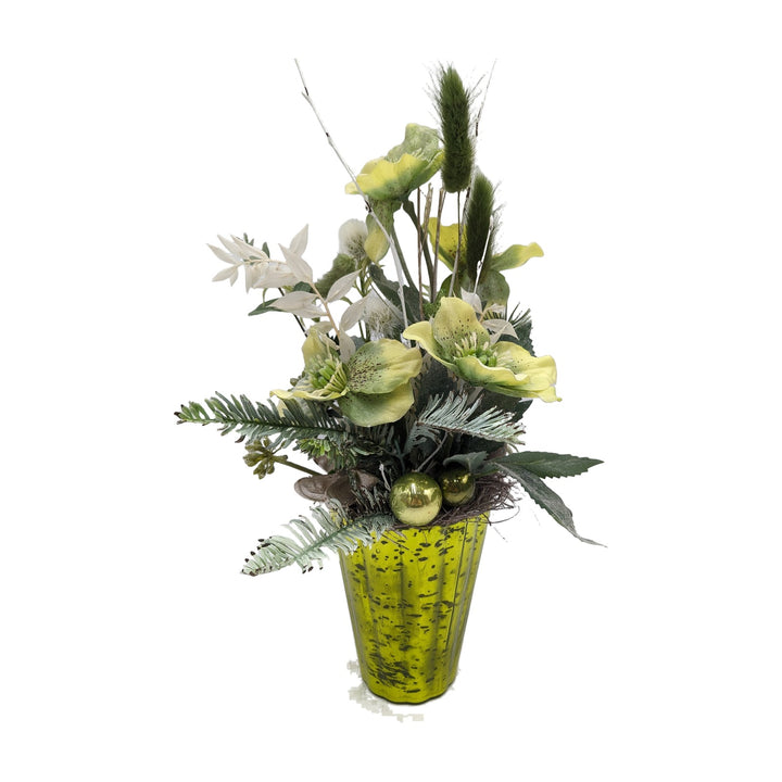 Freigestellt Weihnachtsgesteck Christrosen Kugeln Tanne grün weiß