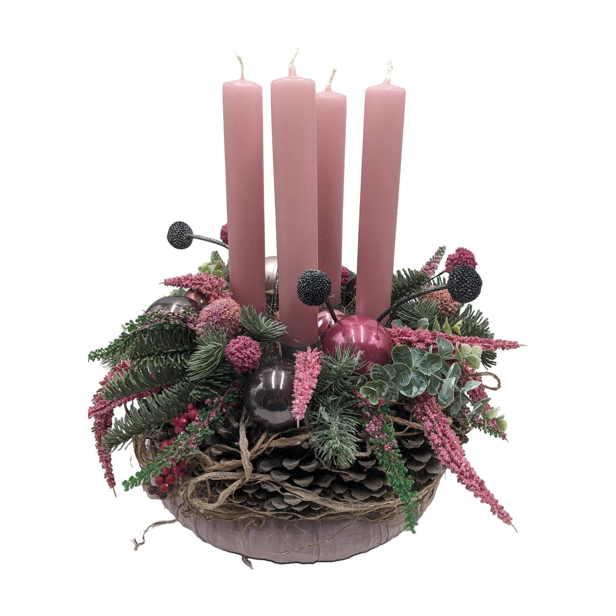 Freigestellt Adventskranz Kugeln Zapfen Heide altrosa rosa