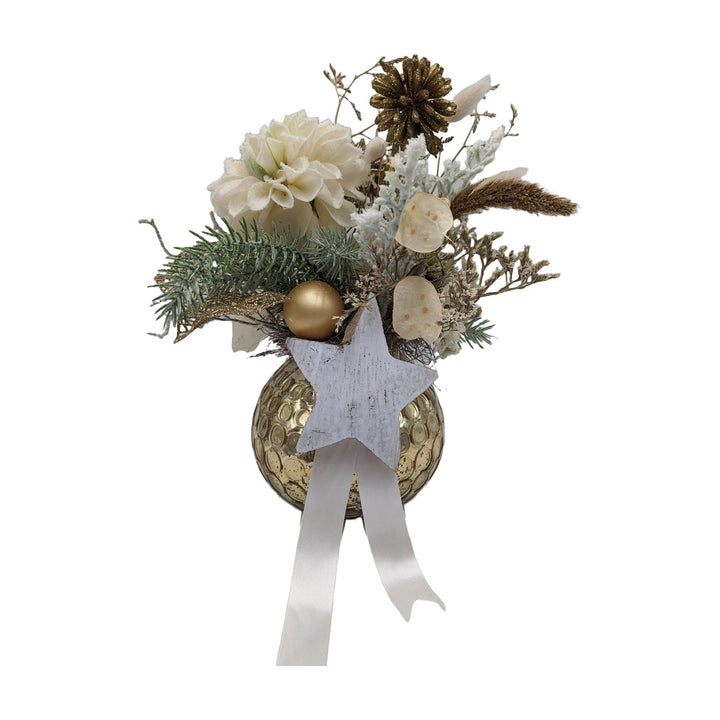 Freigestellt Weihnachtsgesteck Chrysantheme Kugel Zapfen Stern creme gold