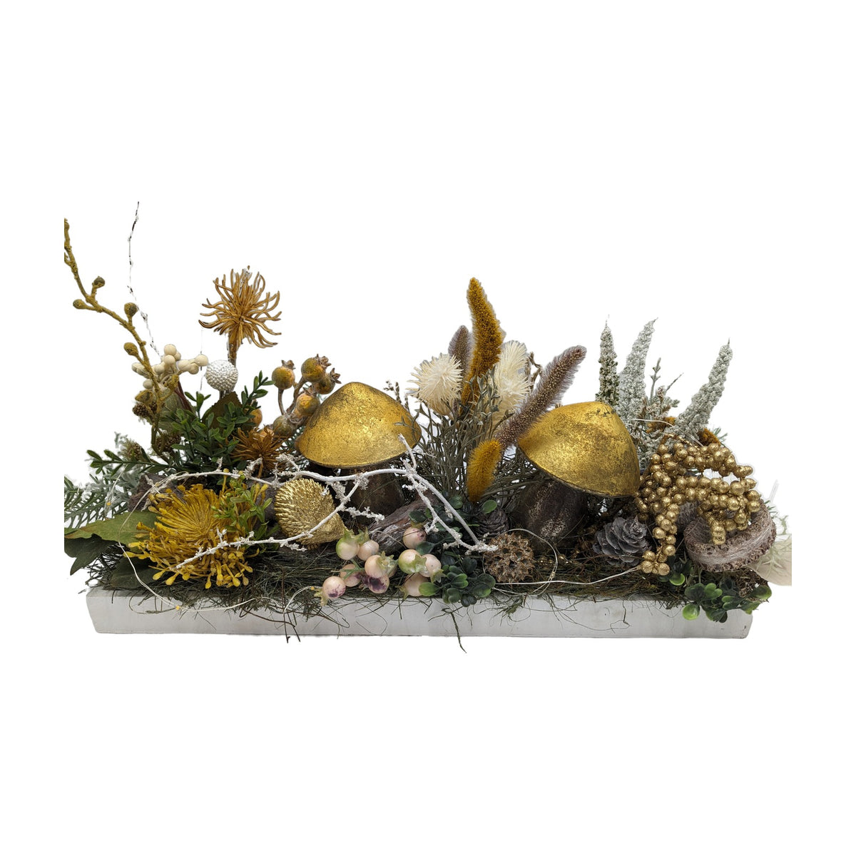 Freigestellt Herbstgesteck Lichterkette Pilz Igel Zapfen gold natur