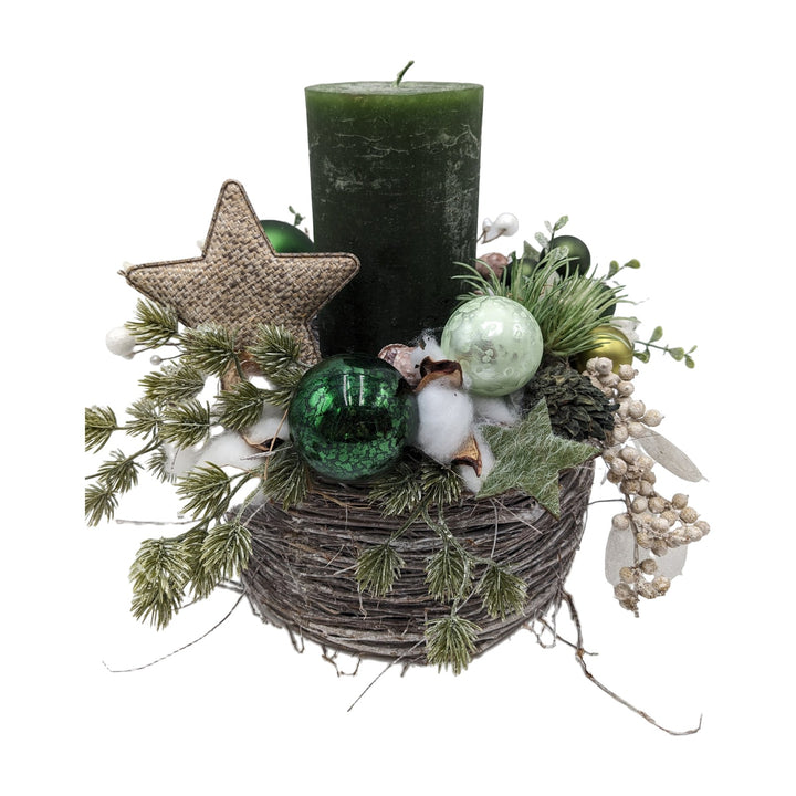Freigestellt Weihnachtsgesteck Kerze Kugeln Stern Beeren grün creme