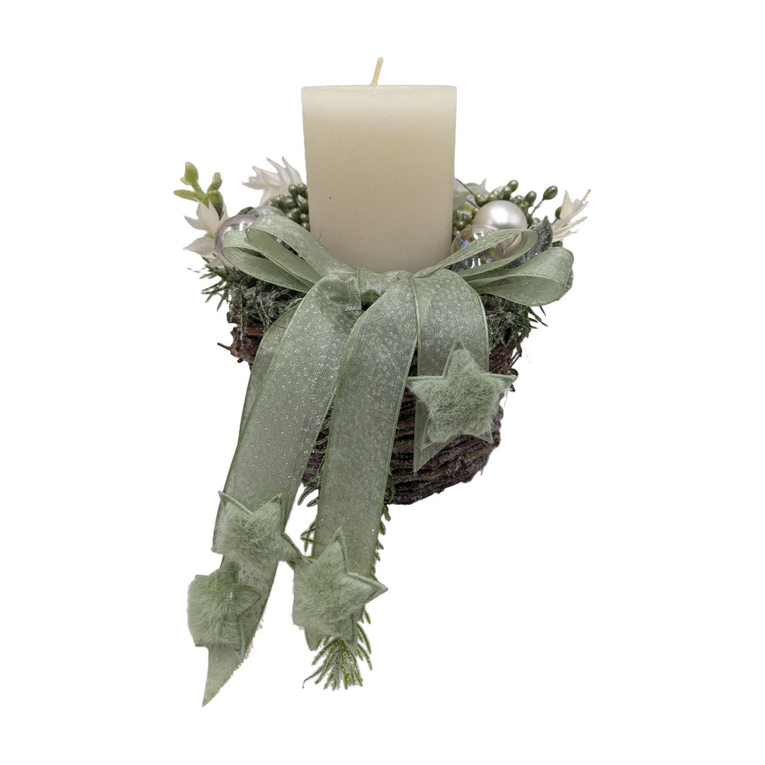 Freigestellt Weihnachtsgesteck Kerze Kugeln Sterne Beeren mint creme