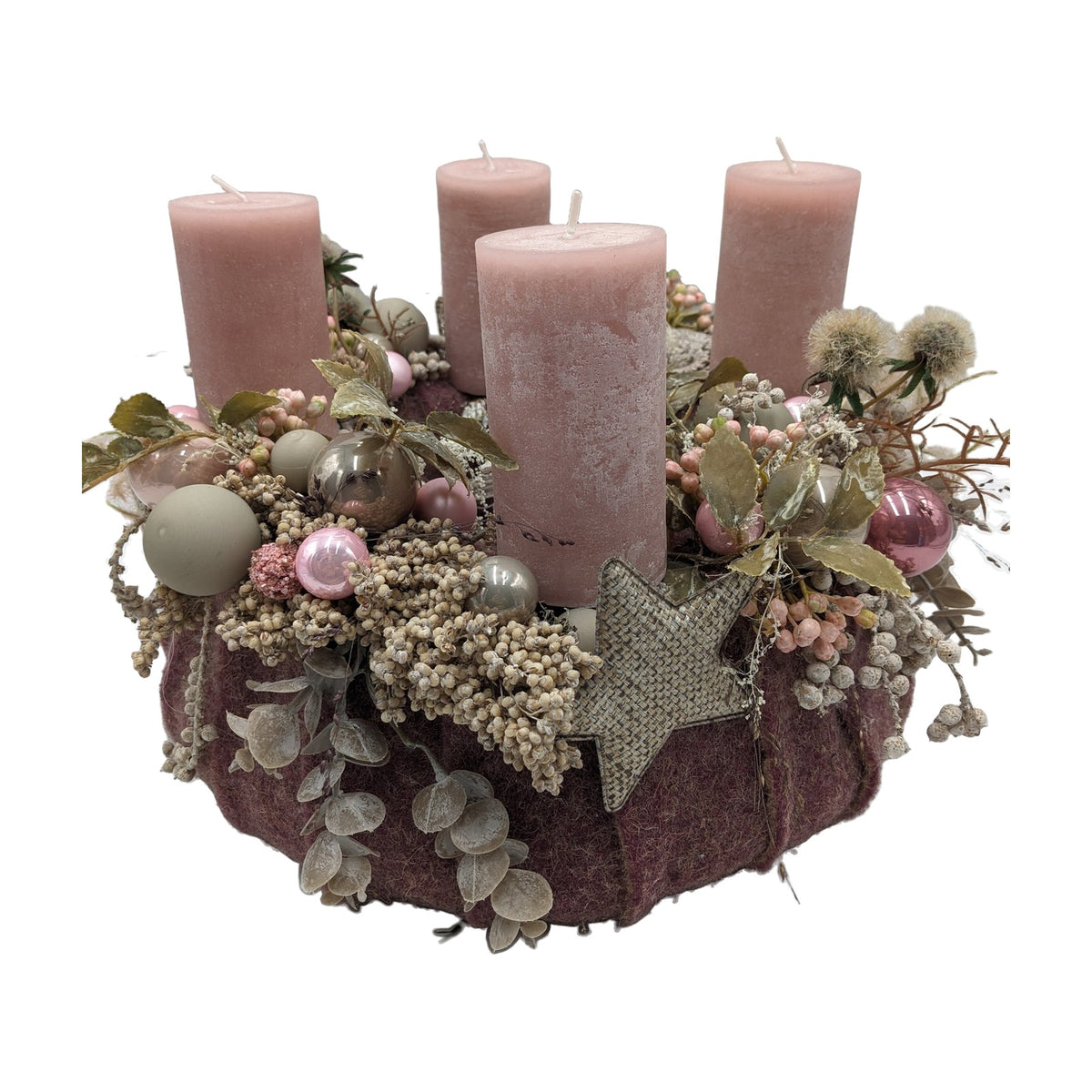 Freigestellt Adventskranz Kugeln Stern Eukalyptus rosa taupe