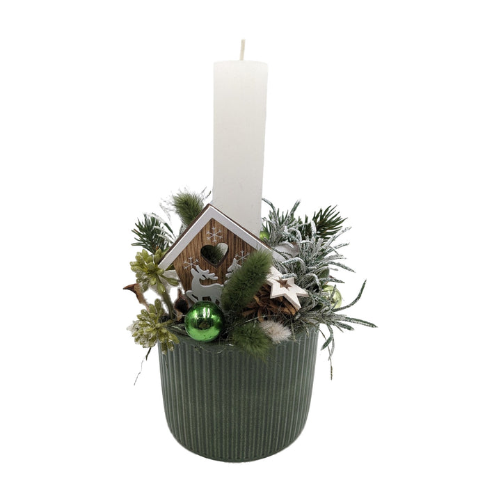 Freigestellt Weihnachtsgesteck Kerze Kugel Stern Haus grün weiß