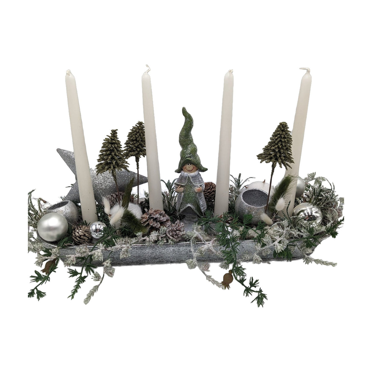Freigestellt Adventsgesteck Kugel Stern Wichtel Tannenbäumchen silber grün