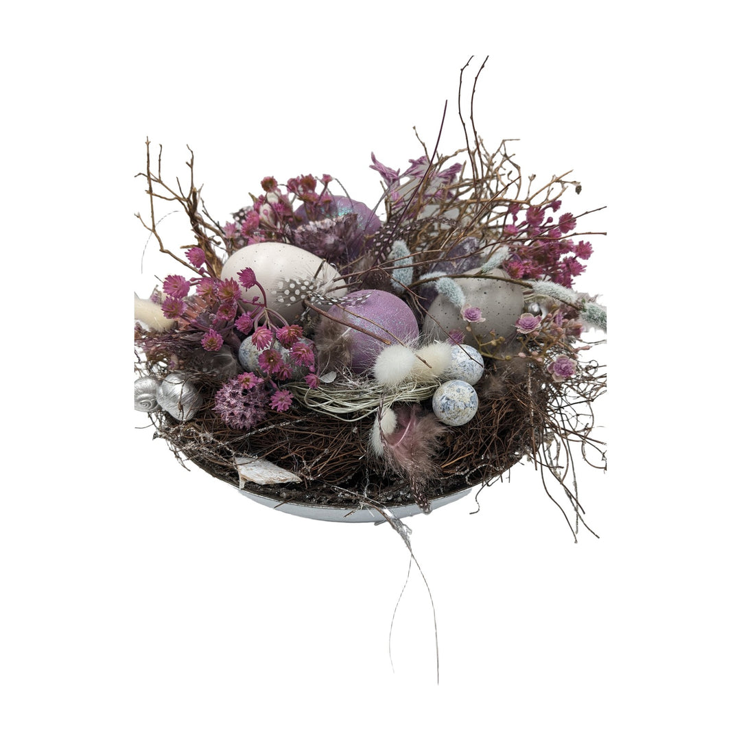 Freigestellt Ostergesteck Nest Ostereier Federn Trockenblumen lila rosa
