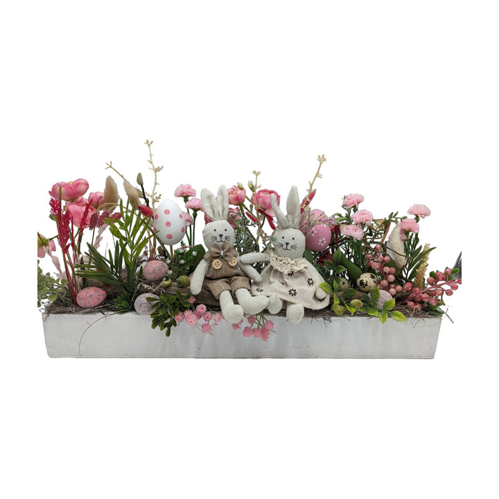 Freigestellt Ostergesteck Frühlingsgesteck Hasen Ranunkeln Nelken rosa