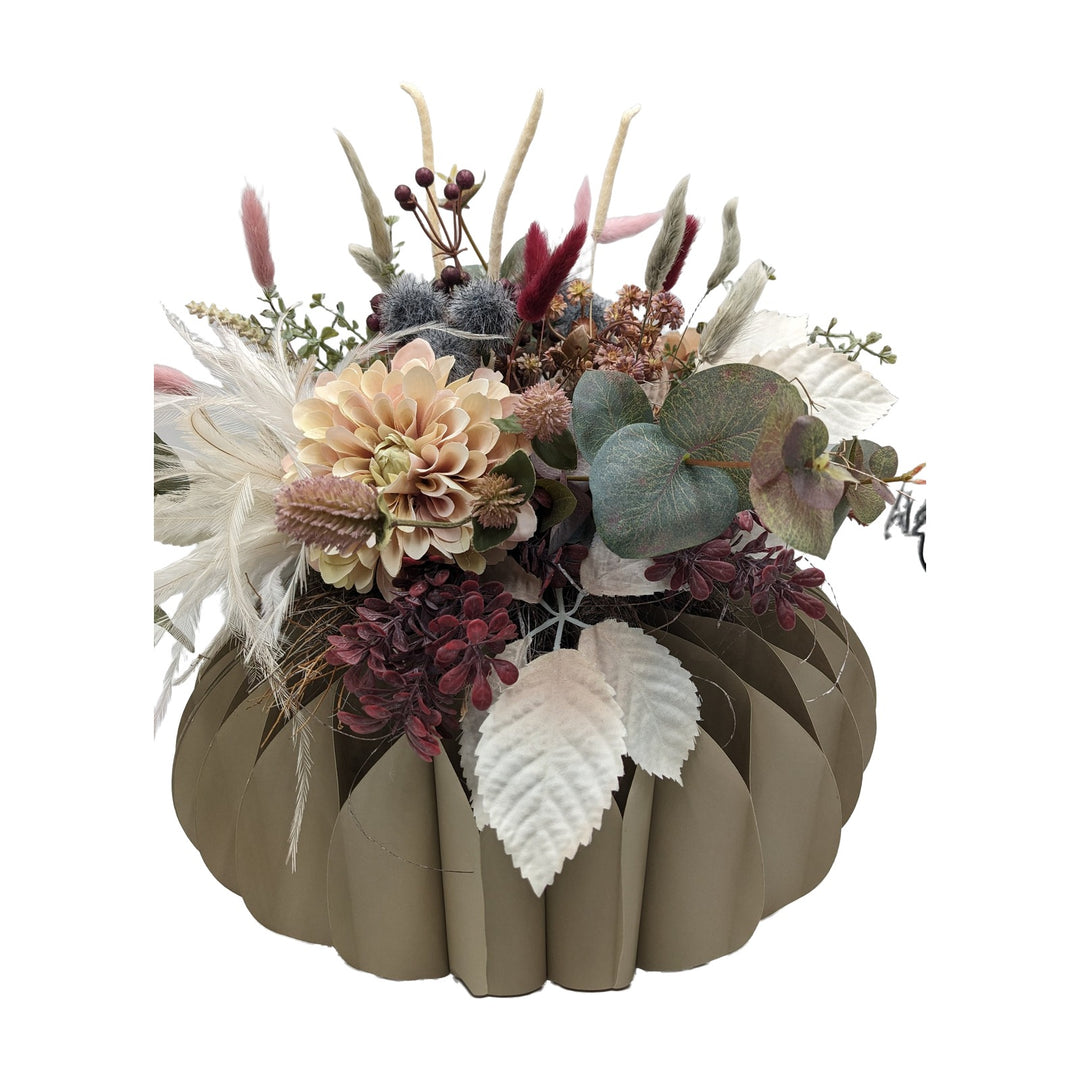 Freigestellt Frühlingsgesteck Ostergesteck Dahlie Gräser Eukalyptus rosa creme