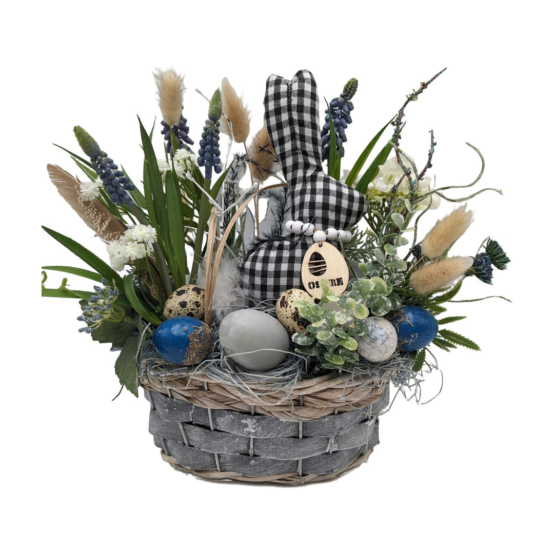Freigestellt Ostergesteck Frühlingsgesteck Muscari Hase Eier blau weiß