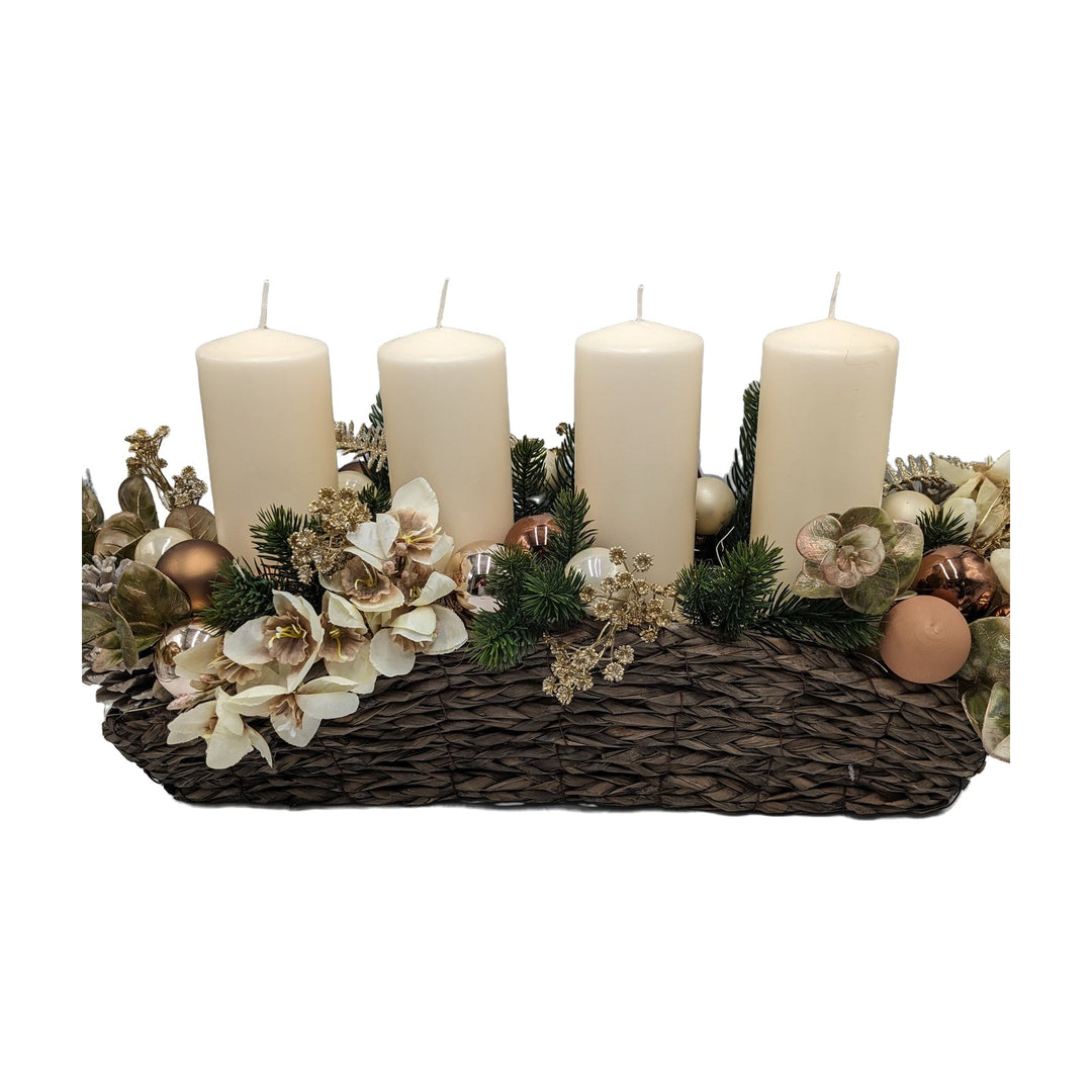 Freigestellt Weihnachtsgesteck Amaryllis Kugeln Tannengrün gold braun creme