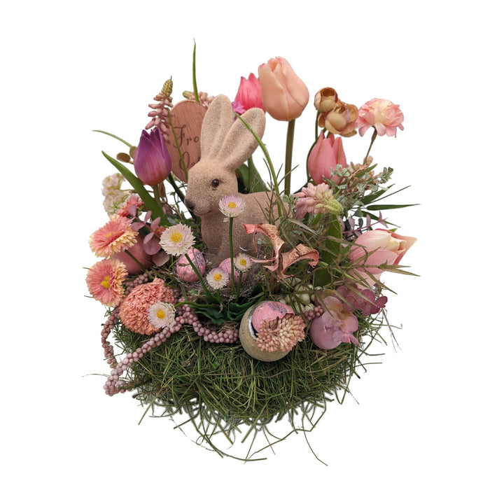Freigestellt Ostergesteck Frühlingsgesteck Tulpen Bellis Muscari Hase rosa