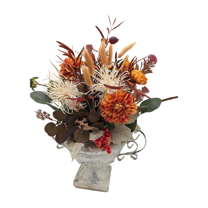 Freigestellt Herbstgesteck Dahlien Beeren Gräser orange creme