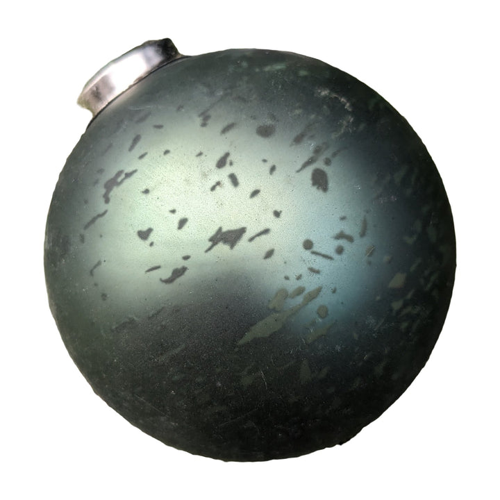 Freigestellt Weihnachtskugel dunkelgrün matt Antik-Optik Ø 10 cm