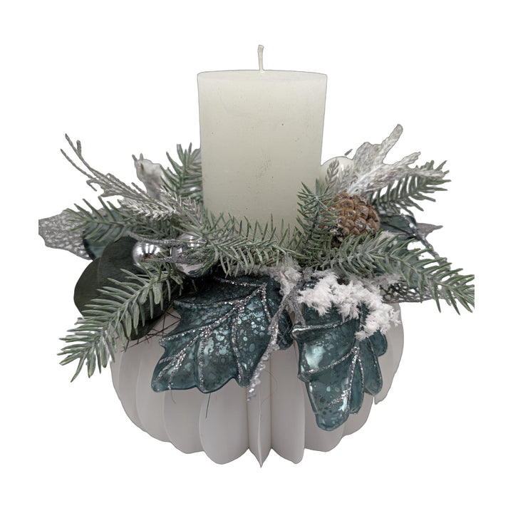 Freigestellt Wintergesteck Kerze Tanne Zapfen weiß mint silber