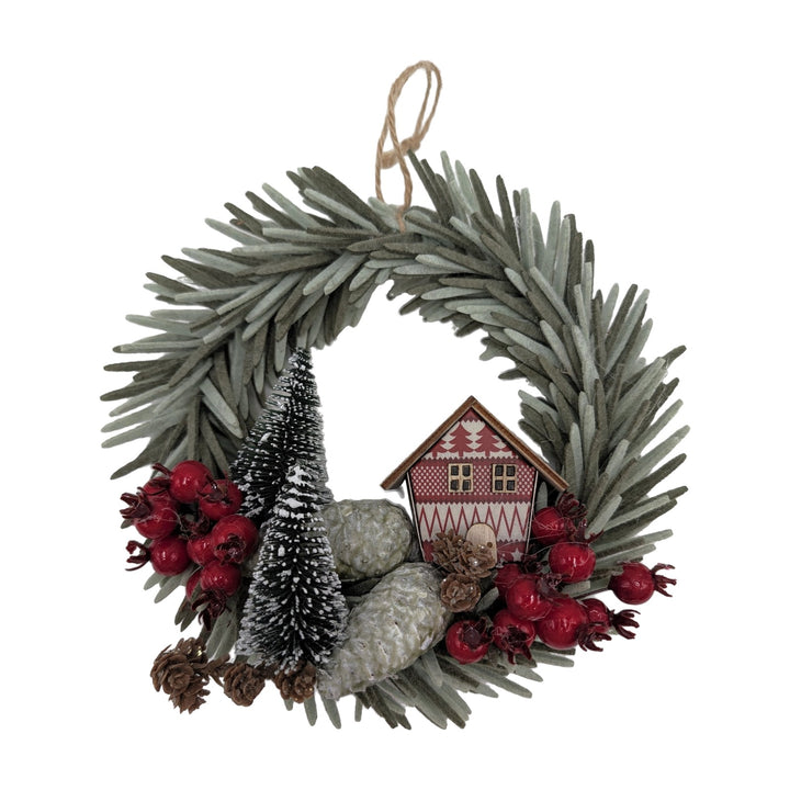 Freigestellt Weihnachtskranz Holzhaus Tannenbäumchen Beeren rot grün