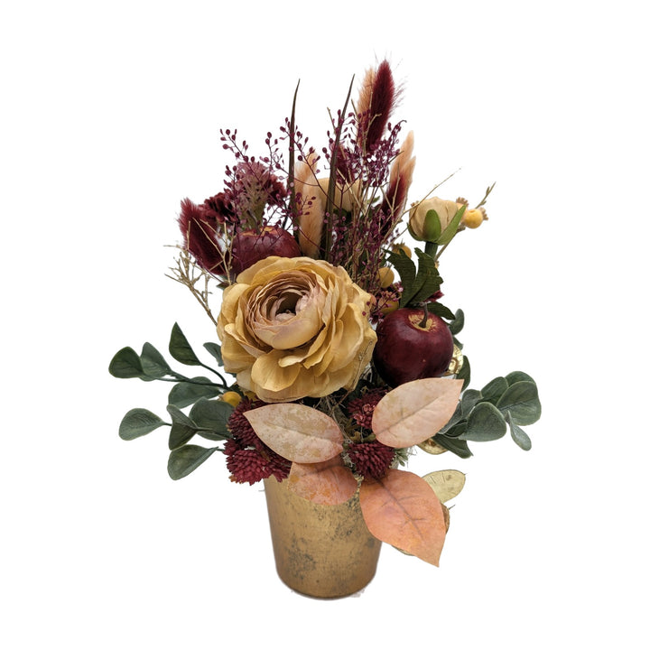 Freigestellt Herbstgesteck Rose Sedum Apfel Gräser beige bordeaux