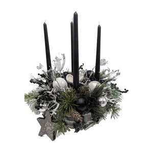 Freigestellt Adventskranz modern Kerzen Kugeln Zapfen schwarz weiß silber