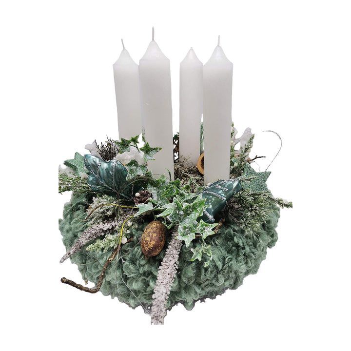 Freigestellt Weihnachtsgesteck Adventskranz Kerzen Sterne Efeu Nüsse salbei weiß