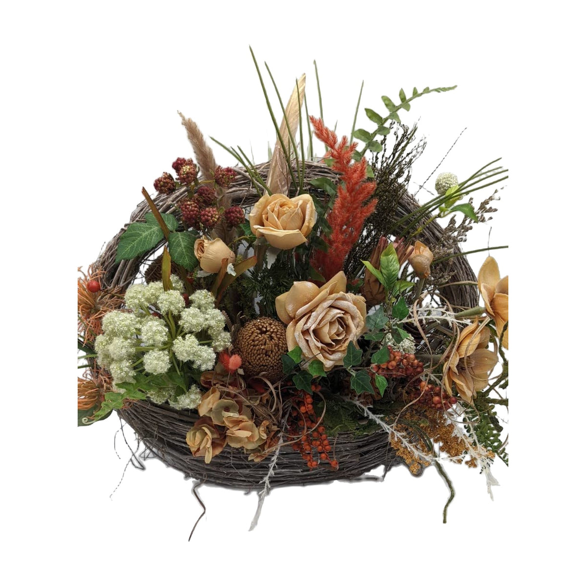 Freigestellt Herbstgesteck Rosen Magnolie Banksia Beeren Gräser apricot orange