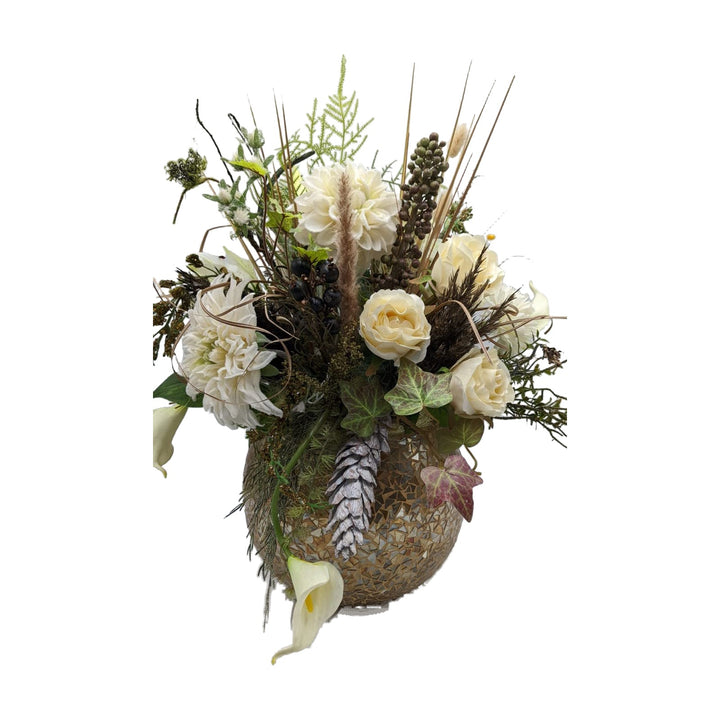 Freigestellt Herbstgesteck Zapfen Calla Rosen Chrysantheme Beeren Gräser creme grün