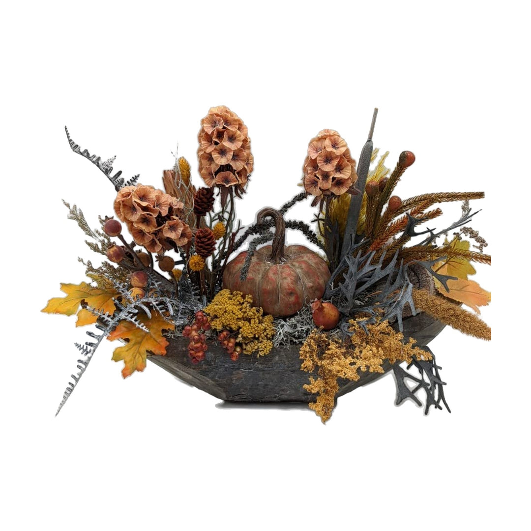 Freigestellt Herbstgesteck Kürbis Blüten Blätter Beeren Gräser orange apricot