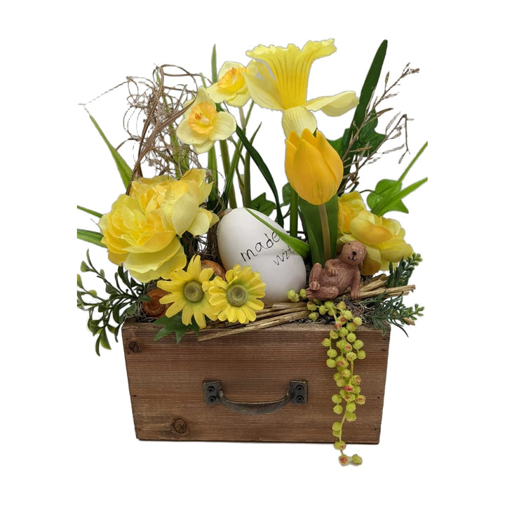 Freigestellt Ostergesteck Tischgesteck Narzisse Tulpe Hase Schnecke Gräser gelb