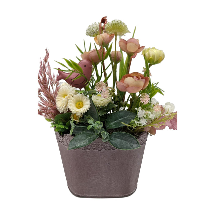 Freigestellt Tischgesteck Sommergesteck Vogel Ranunkeln Bellis Gräser rosa creme
