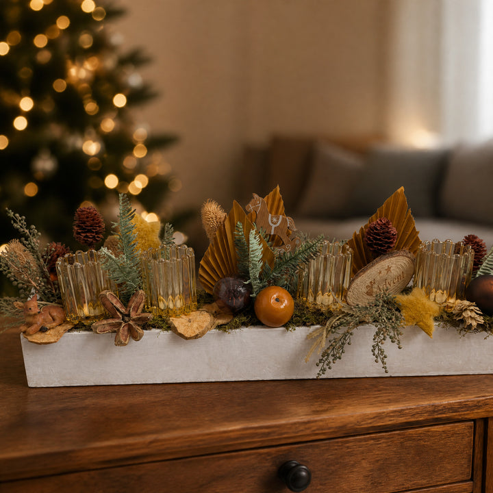 Szene Adventsgesteck Teelicht Apfel Reh Schaukelpferd ocker braun