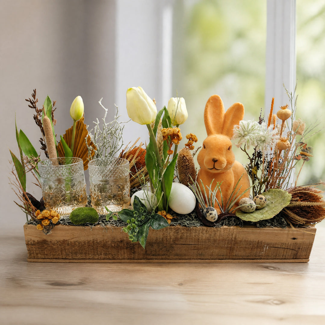 Szene Ostergesteck Hase Tulpen Eier Teelicht orange natur