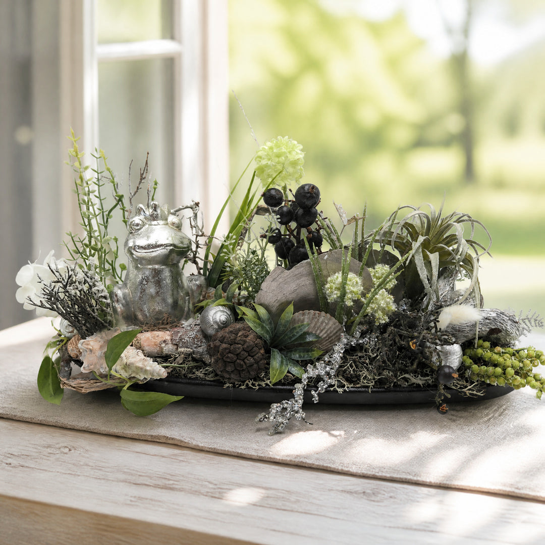 Szene Sommergesteck Frosch Schnecke Muscheln Beeren silber schwarz