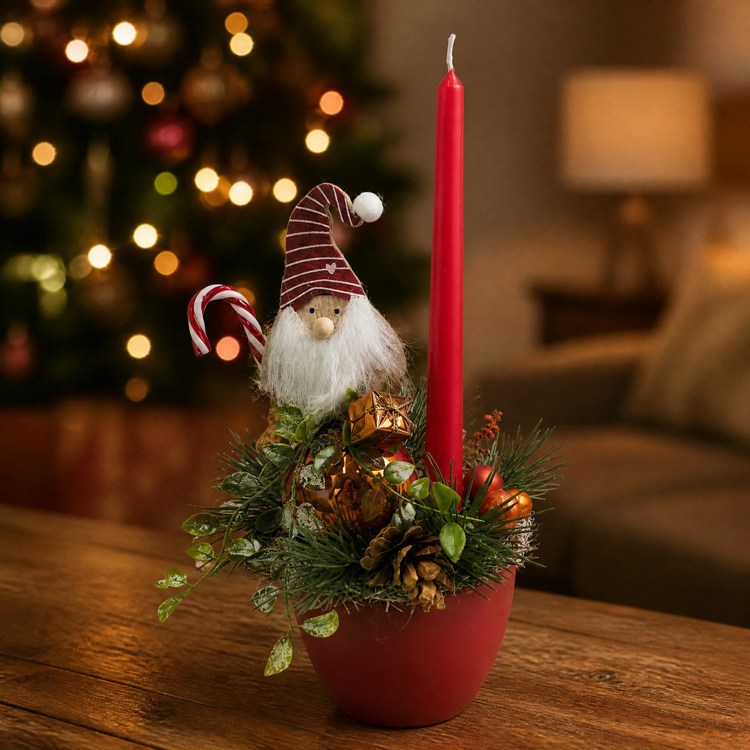 Szene Weihnachtsgesteck Wichtel Zuckerstange Kugel rot orange