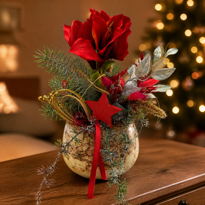 Szene Weihnachtsgesteck Amaryllis Stern Kugeln rot gold