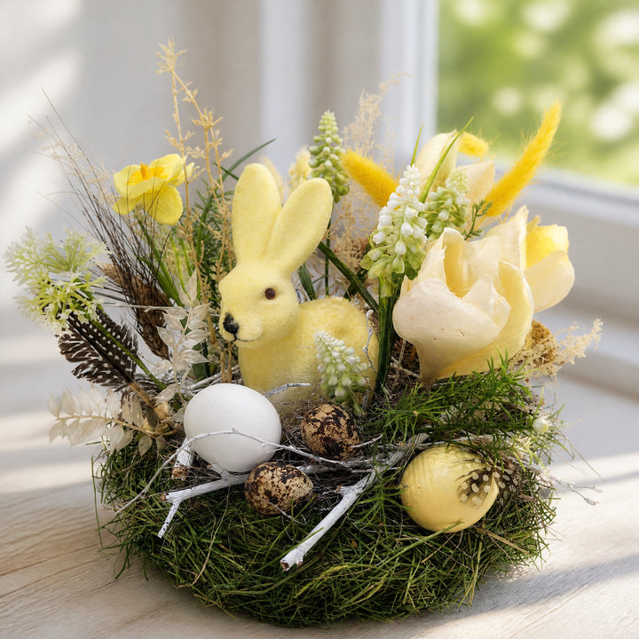 Szene Ostergesteck Hase Eier Hyazinthen Gräser gelb creme