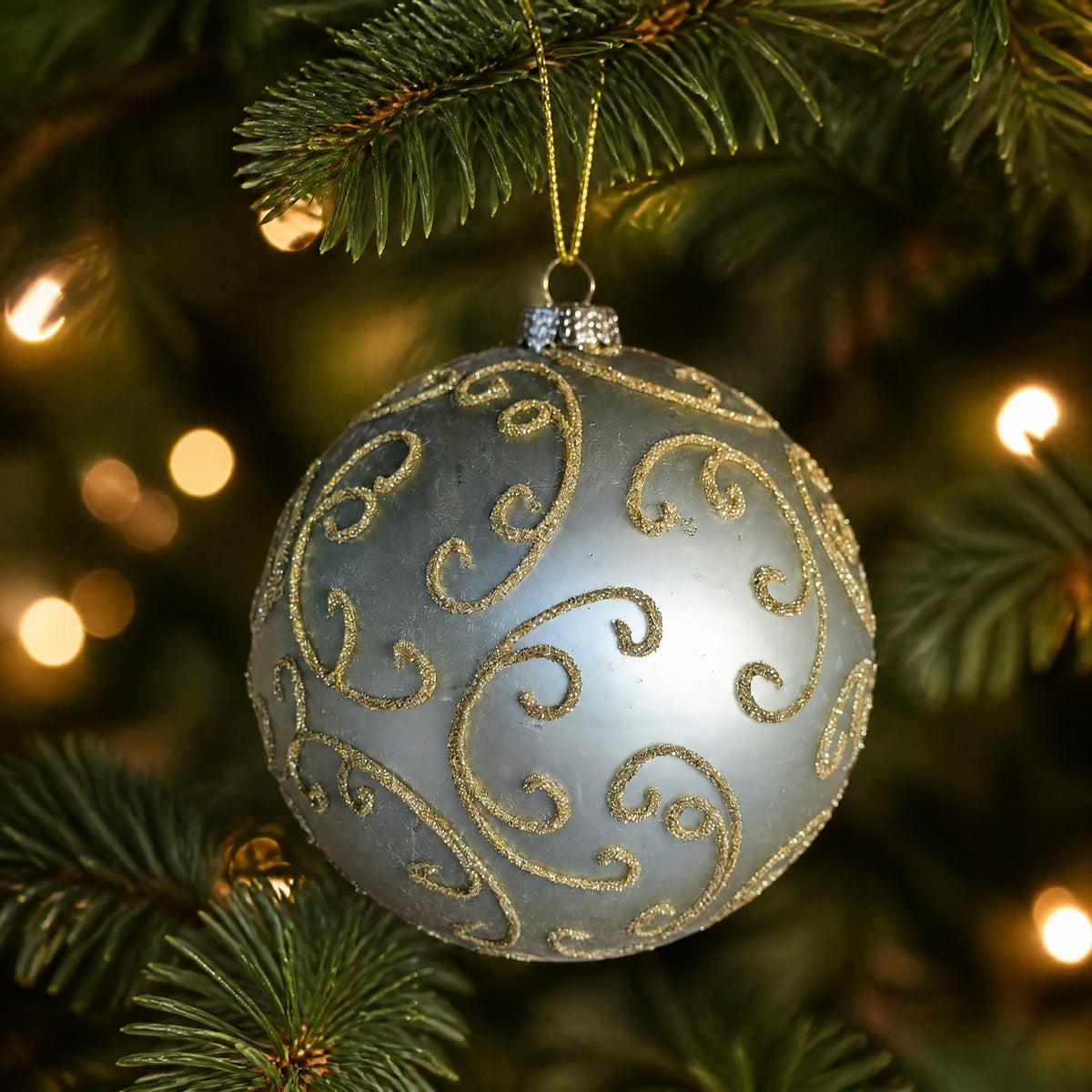 Szene Weihnachtskugel Christbaumkugel Ornamente matt grün gold Ø 12 cm