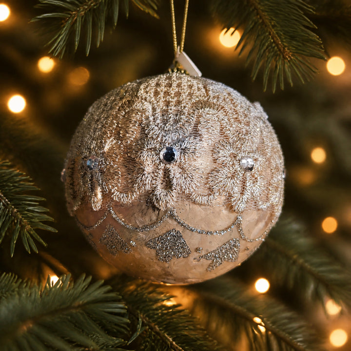 Szene Christbaumkugel Spitze Schmucksteine champagner gold Ø 10 cm
