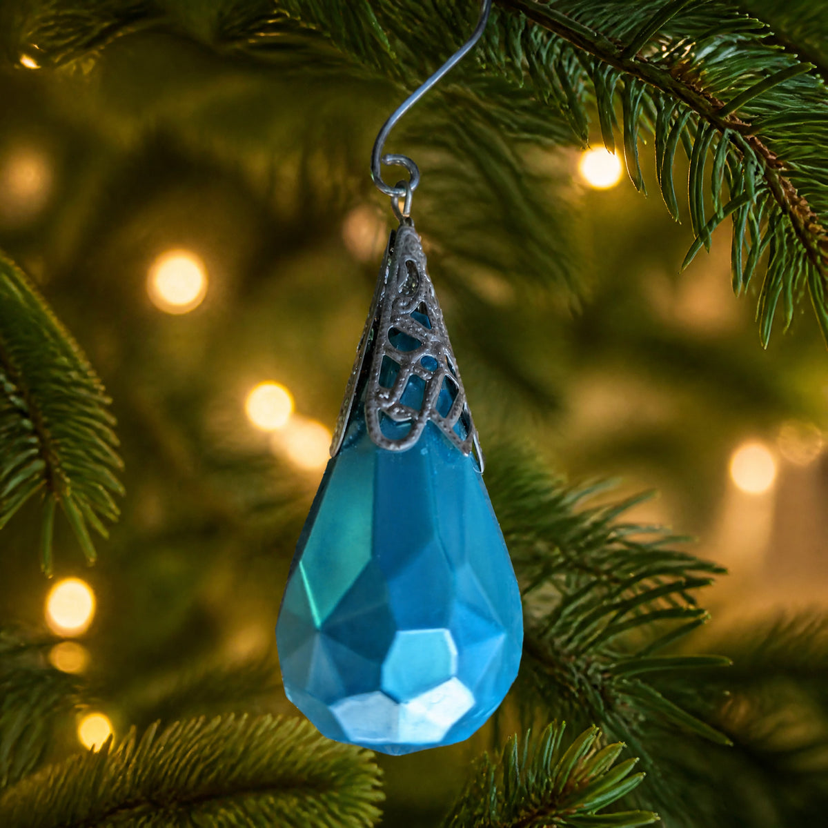 Szene Weihnachtsanhänger Baumschmuck Tropfen facettiert türkis Ø 2,5 cm