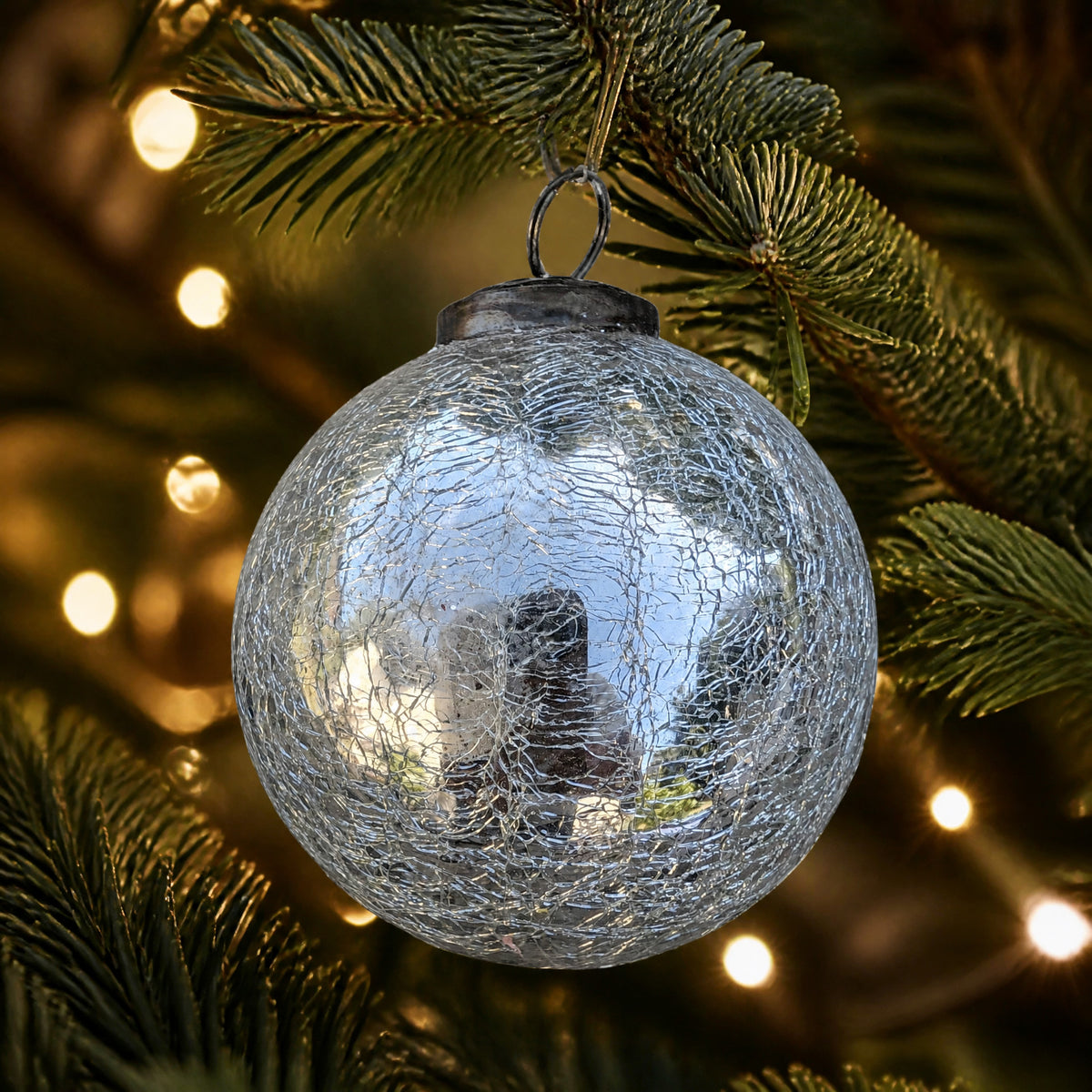 Szene Christbaumkugel Bauernglaskugel Craquelé glänzend silber Ø 10 cm
