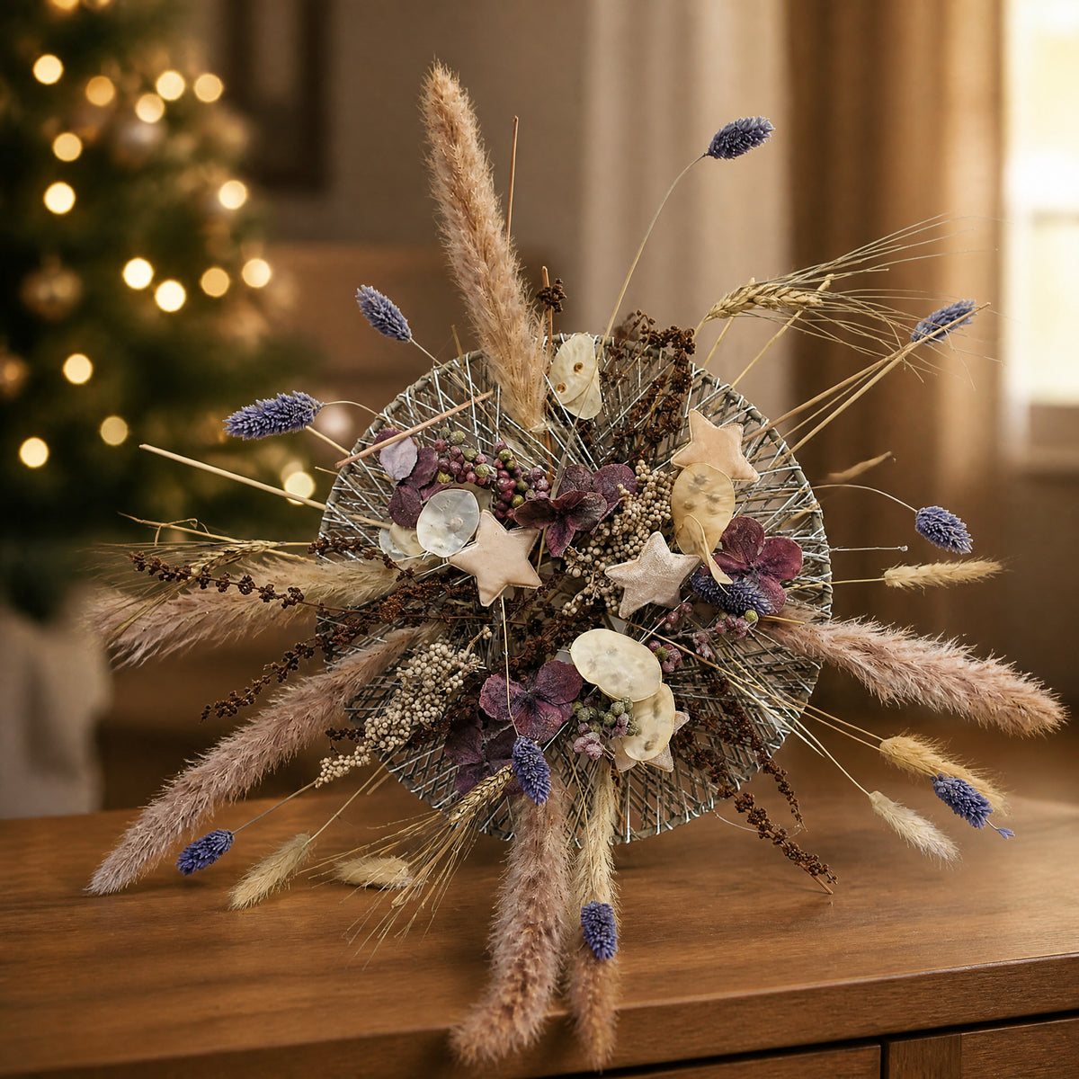Szene Wandkranz Wandschmuck Winterkranz Sterne Getreide Blüten lila creme