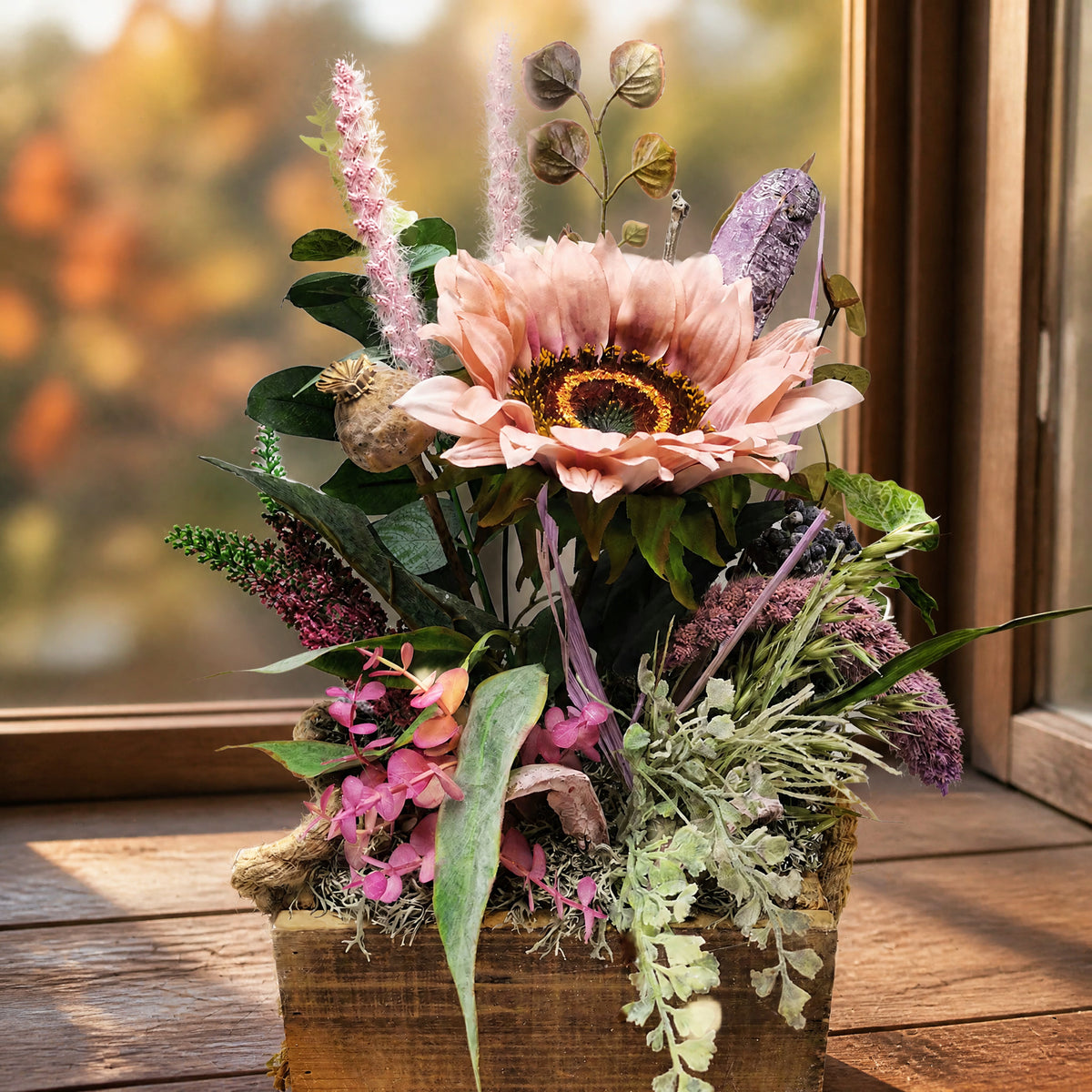 Szene Blumengesteck Herbstgesteck Sonnenblume Mohn Heide Gräser rosa