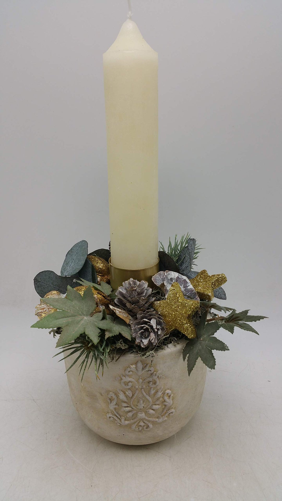 Weihnachtsgesteck Adventsgesteck Kunstfloristik Kerze Zapfen Sterne Nüsse Pilz